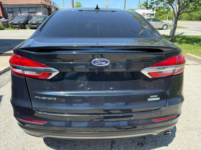 2020 Ford Fusion SE