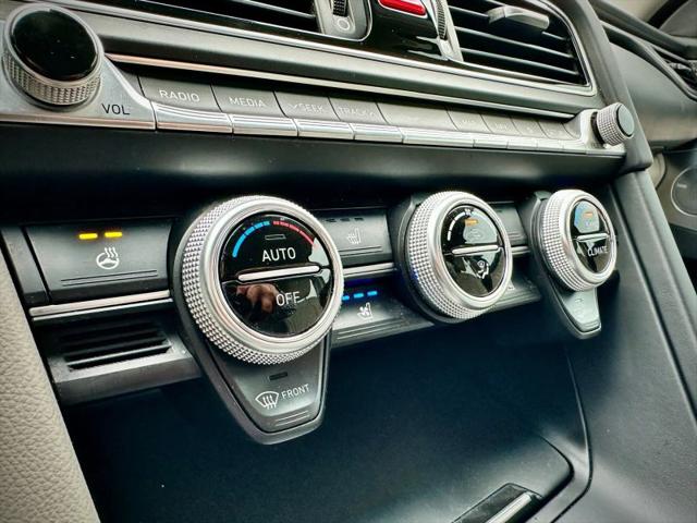 2019 Genesis G70 3.3T Advanced