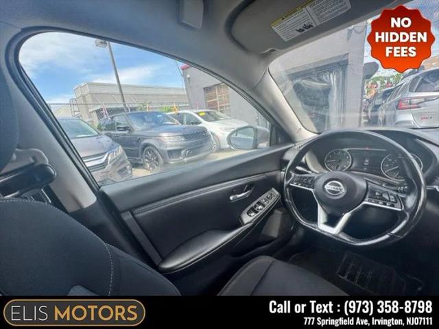 2022 Nissan Sentra SV Xtronic CVT
