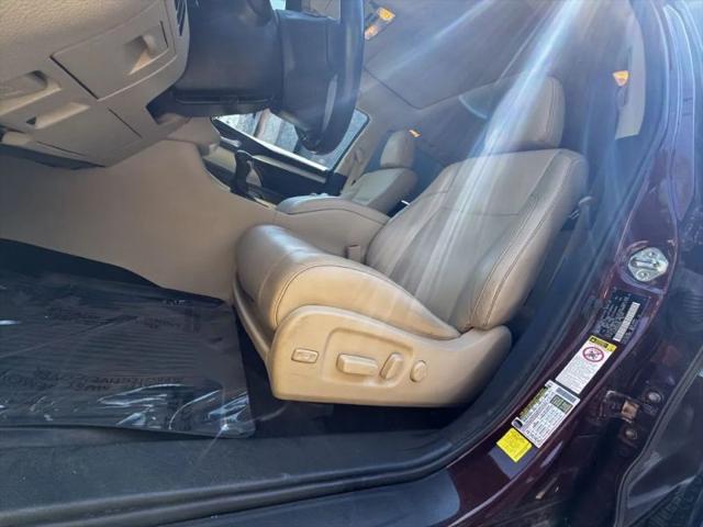 2017 Toyota Highlander SE