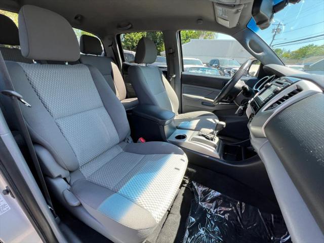 2013 Toyota Tacoma Base V6