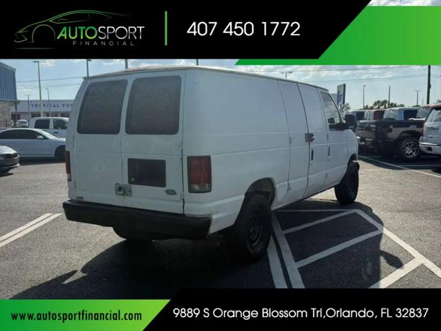 2005 Ford E-250 Base