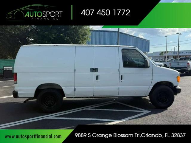 2005 Ford E-250 Base
