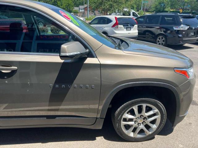 2020 Chevrolet Traverse FWD LT Cloth