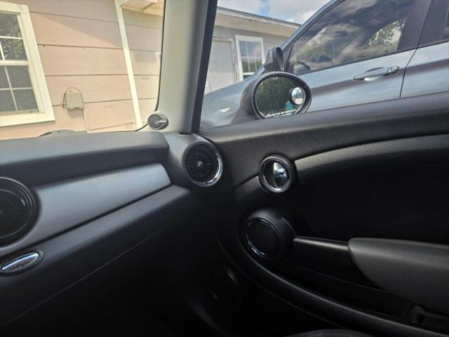 2010 MINI Cooper Cooper