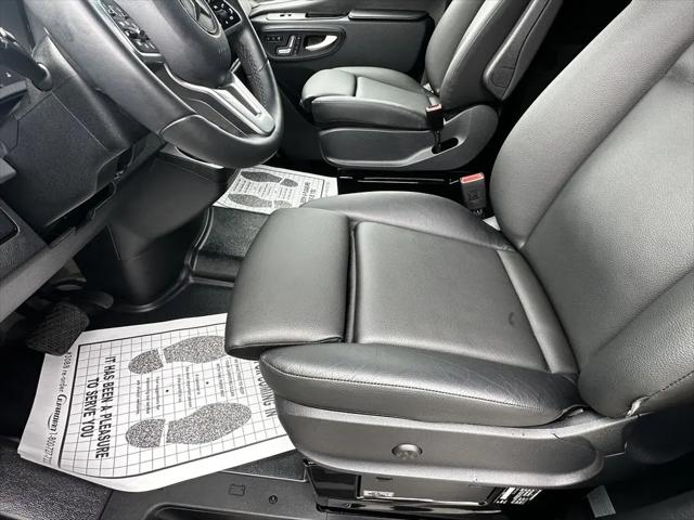 2024 Mercedes-Benz Sprinter 2500 Standard Roof 4-Cyl Diesel HO