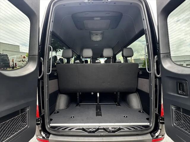 2024 Mercedes-Benz Sprinter 2500 Standard Roof 4-Cyl Diesel HO