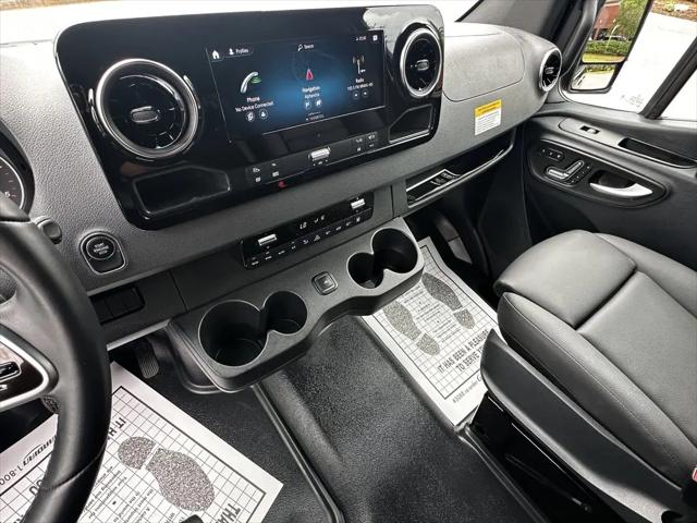 2024 Mercedes-Benz Sprinter 2500 Standard Roof 4-Cyl Diesel HO