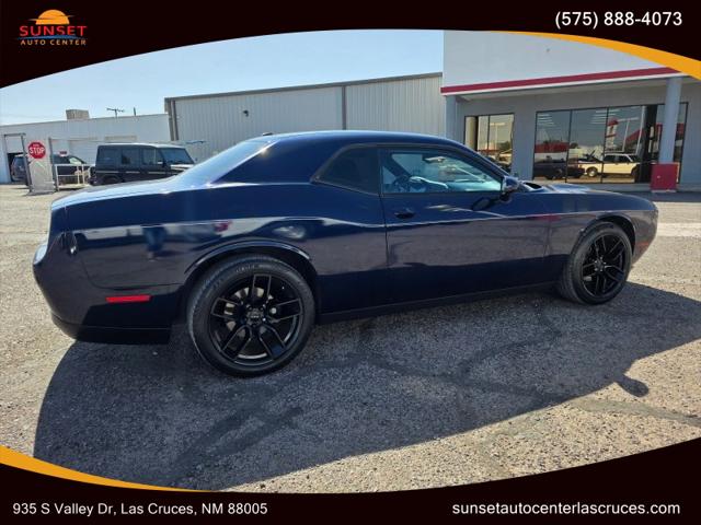 2015 Dodge Challenger SXT
