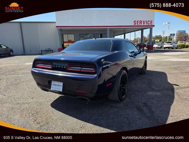2015 Dodge Challenger SXT