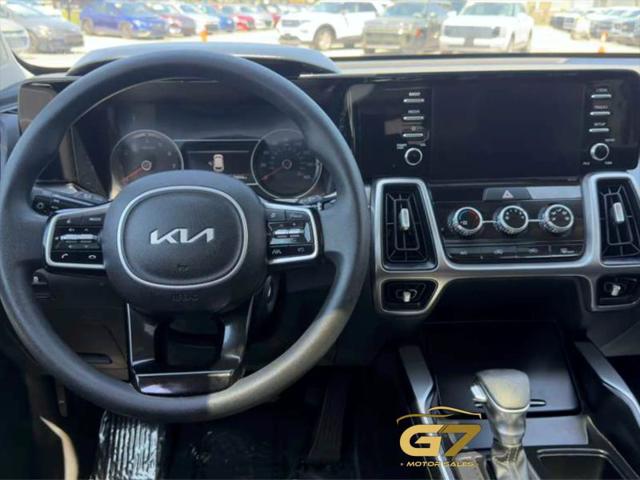 2022 Kia Sorento LX
