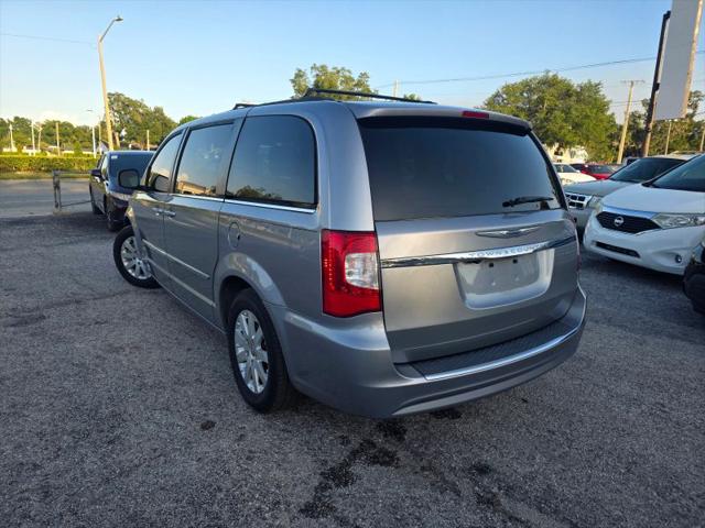 2014 Chrysler Town & Country Touring