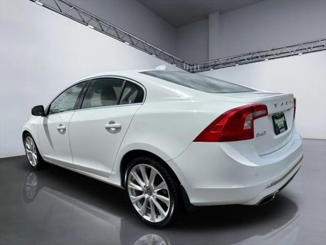 2016 Volvo S60 Inscription T5 Drive-E Platinum