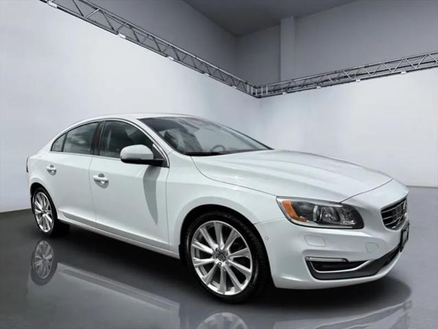 2016 Volvo S60 Inscription T5 Drive-E Platinum