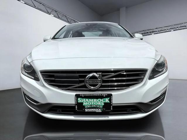 2016 Volvo S60 Inscription T5 Drive-E Platinum