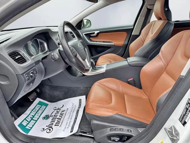 2016 Volvo S60 Inscription T5 Drive-E Platinum