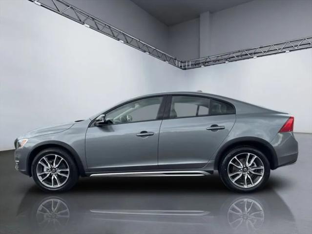 2016 Volvo S60 Cross Country T5 Platinum