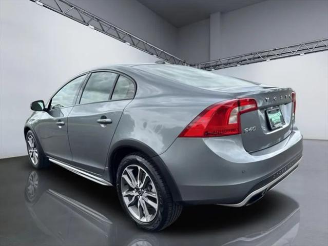 2016 Volvo S60 Cross Country T5 Platinum