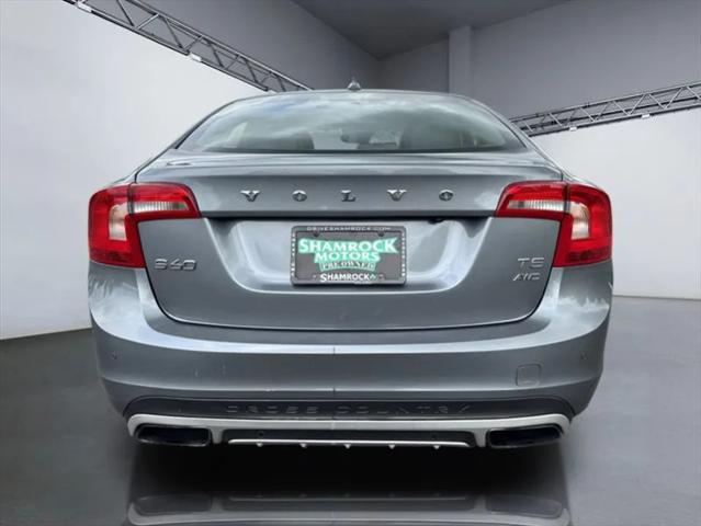 2016 Volvo S60 Cross Country T5 Platinum