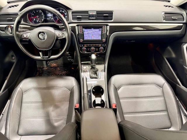 2019 Volkswagen Passat 2.0T SE R-Line