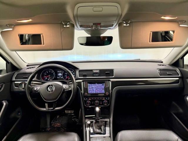 2019 Volkswagen Passat 2.0T SE R-Line