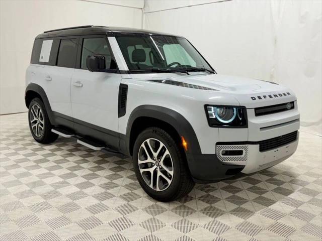 2021 Land Rover Defender 110 SE