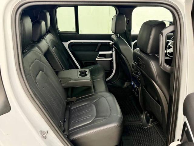 2021 Land Rover Defender 110 SE