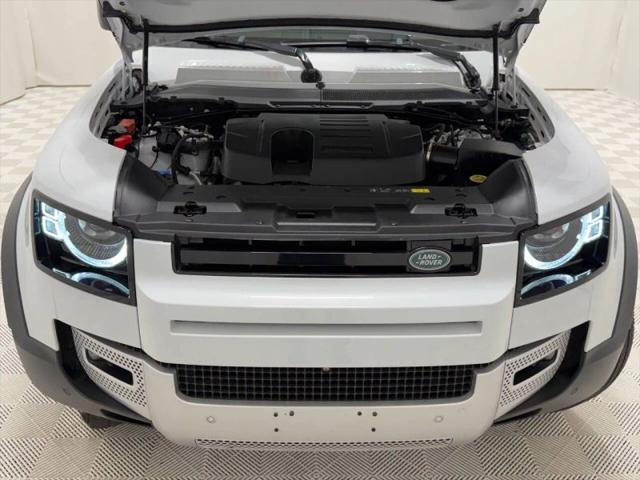 2021 Land Rover Defender 110 SE