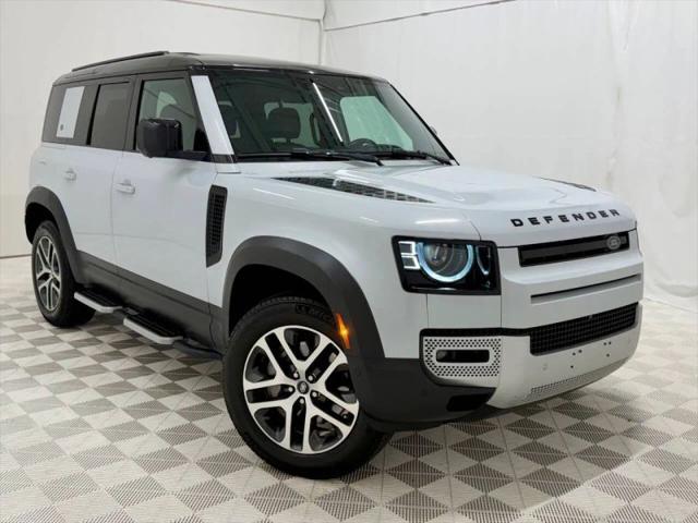 2021 Land Rover Defender 110 SE