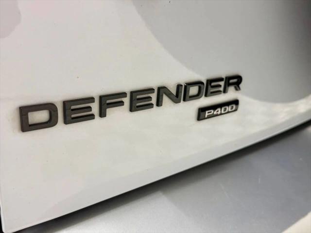 2021 Land Rover Defender 110 SE