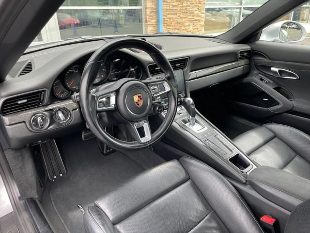 2019 Porsche 911 Carrera 4 GTS