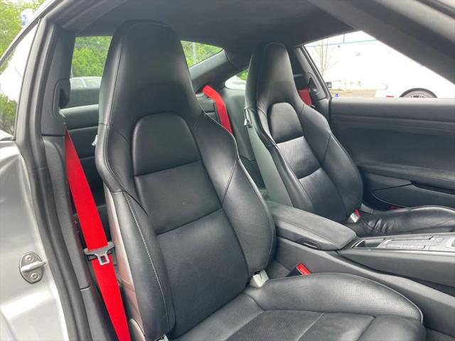 2019 Porsche 911 Carrera 4 GTS