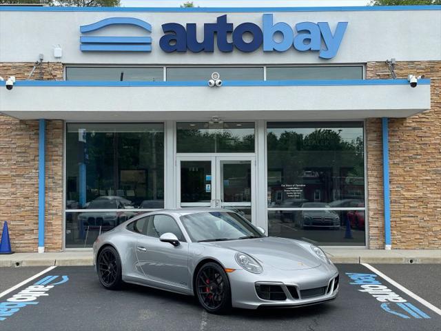 2019 Porsche 911 Carrera 4 GTS