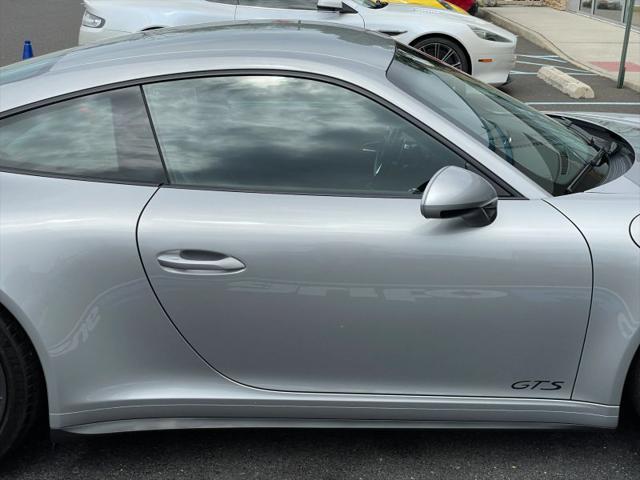 2019 Porsche 911 Carrera 4 GTS