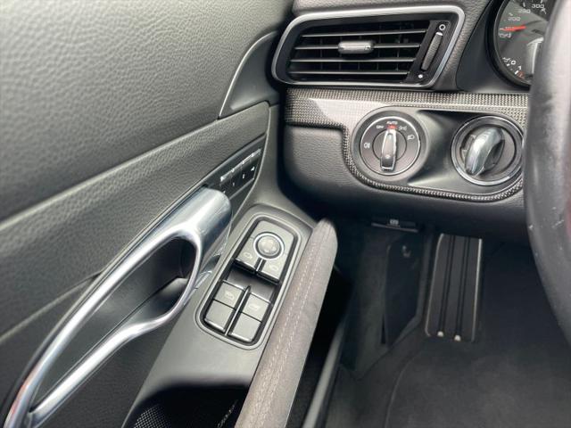 2019 Porsche 911 Carrera 4 GTS