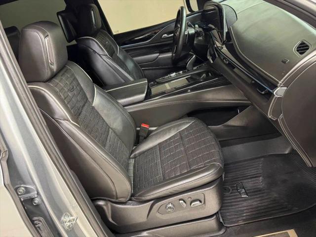 2024 Cadillac Escalade 4WD V-Series