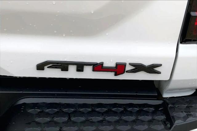 2024 GMC Canyon 4WD AT4X