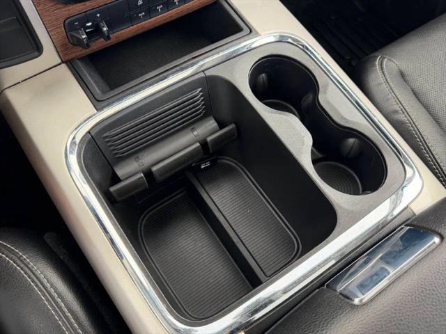 2017 Ram 3500 Laramie Crew Cab 4x4 8' Box