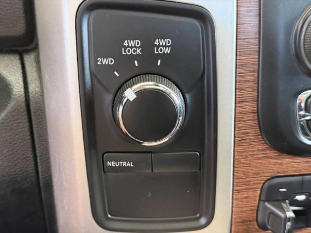 2017 Ram 3500 Laramie Crew Cab 4x4 8' Box