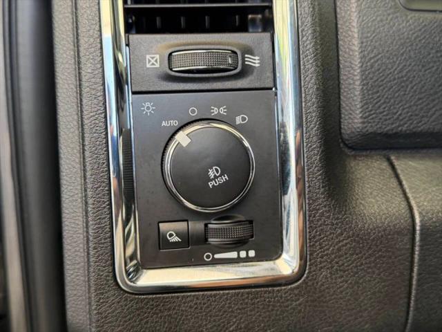 2017 Ram 3500 Laramie Crew Cab 4x4 8' Box