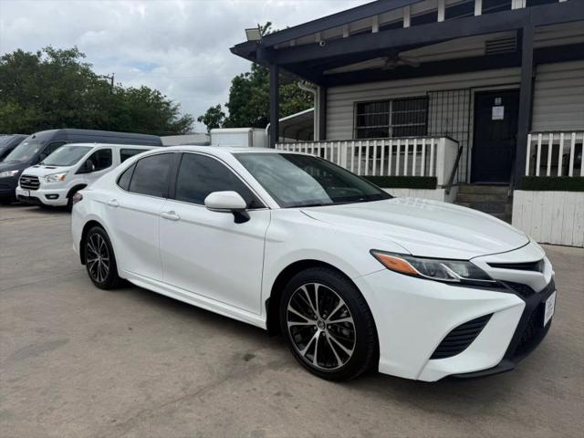 2018 Toyota Camry SE