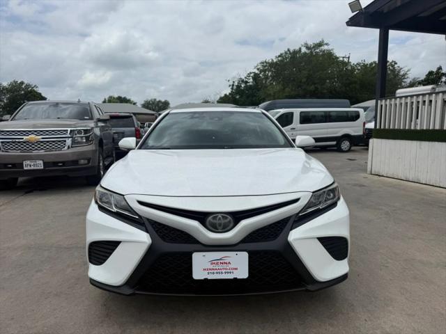 2018 Toyota Camry SE