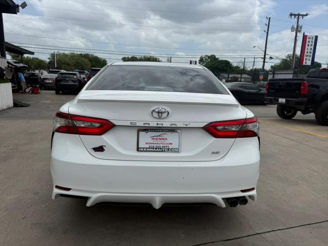 2018 Toyota Camry SE