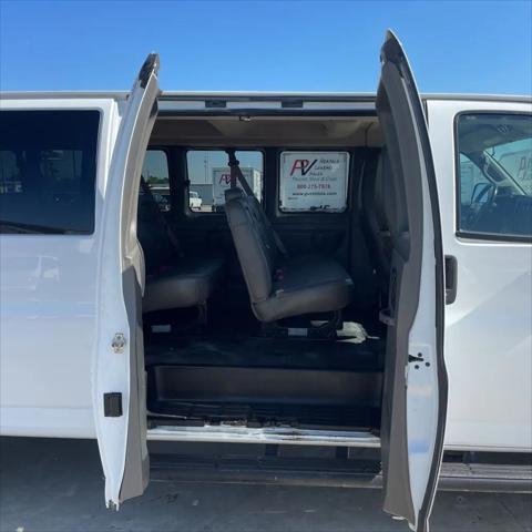 2023 Chevrolet Express Passenger RWD 3500 Extended Wheelbase LS