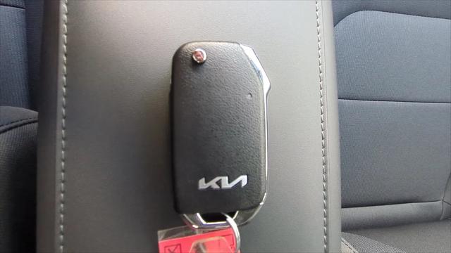2026 Kia Niro LX