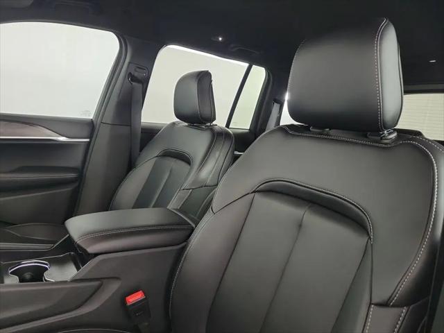 2025 Jeep Grand Cherokee Limited 4x2