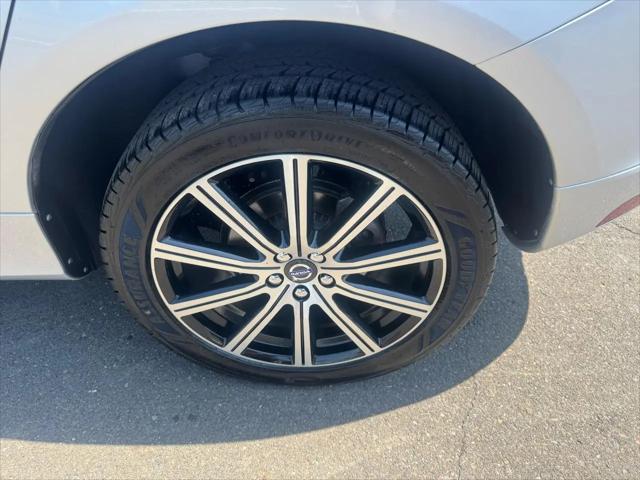 2016 Volvo XC60 T5 Drive-E Premier