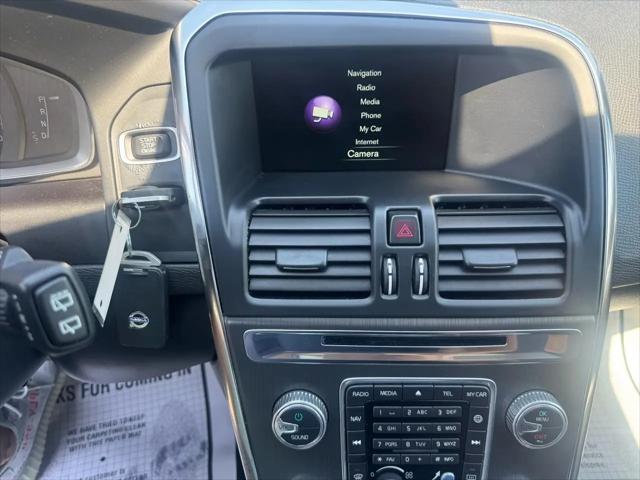 2016 Volvo XC60 T5 Drive-E Premier
