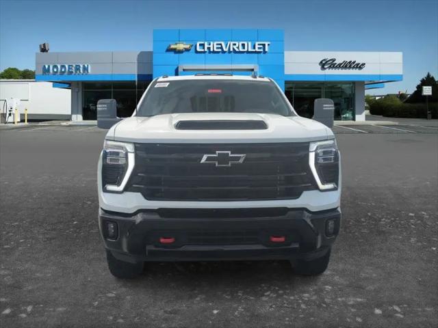 2026 Chevrolet Silverado 2500HD Crew Cab, Standard Bed, LT, 4WD