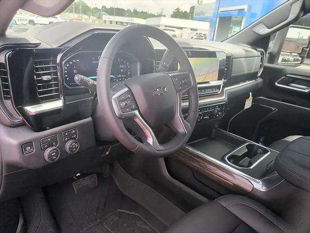 2026 Chevrolet Silverado 2500HD Crew Cab, Standard Bed, LT, 4WD